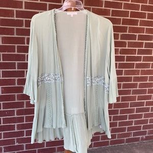 Worn 1x - G Collection - Kimono - 3/4 Sleeves - Size: 3X - Color: Sage